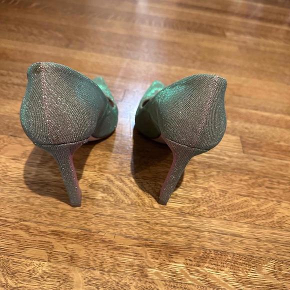 Stuart weitzman sparkle pumps. Color changes with light:pink, green, gold/silver - Picture 5 of 7